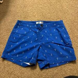Old Navy Women's Blue Anchor Print Chino Shorts Size 4